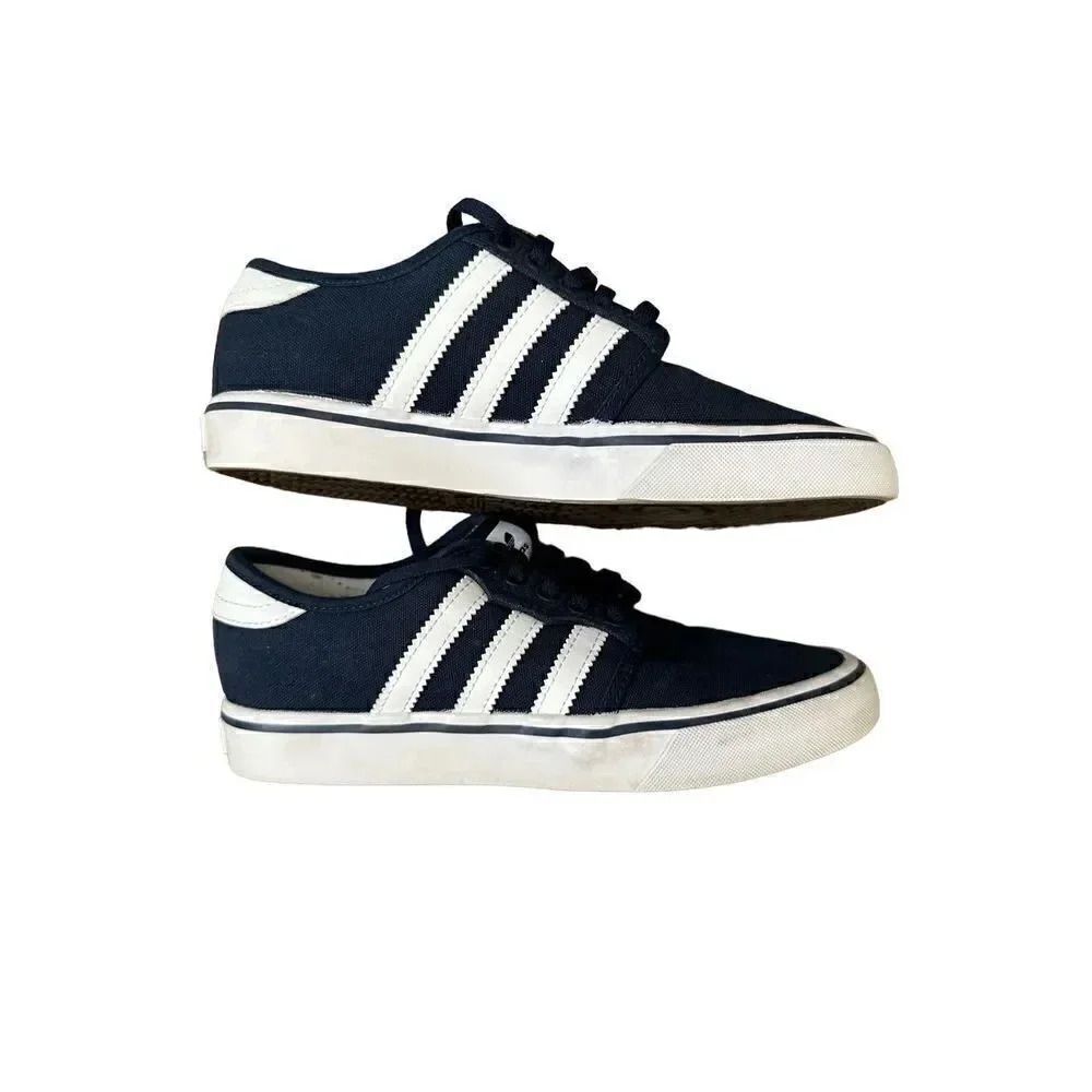 Adidas women’s sneakers 